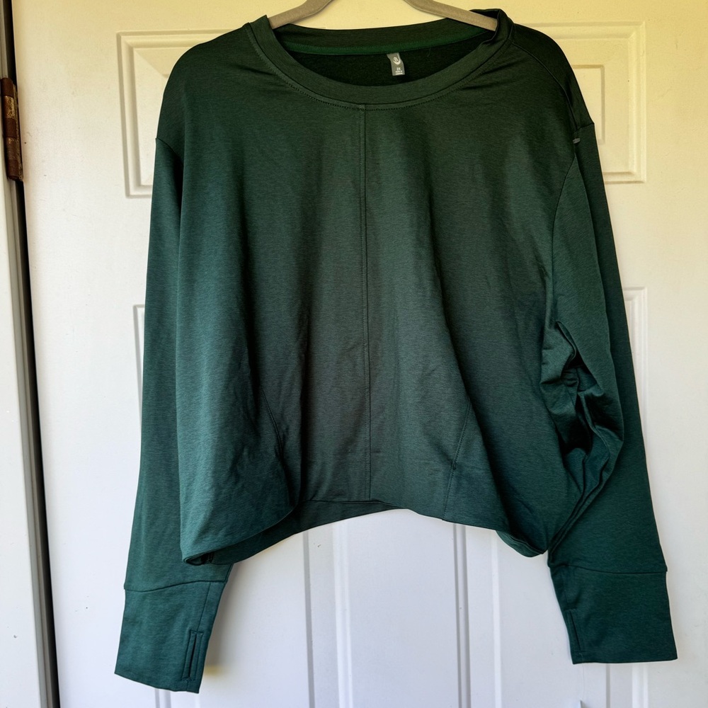 NWT MTA SPORT DARK EMERALD GREEN SWEATSHIRT TOP GYM PLUS SIZE 2 X THUMB HOLES
